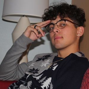 Meet your Posher, Christopher